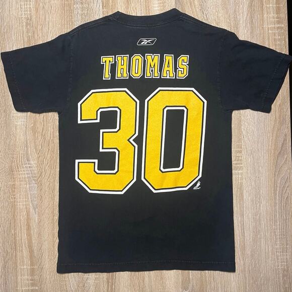 Vintage Tim Thomas #30 Boston Bruins NHL TShirt Small Reebok - Picture 1 of 4